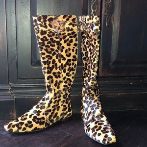 GORGEOUS rare Tory Burch leopard calf hair boots.